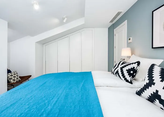 Daire Merced In By Solaga Homes *